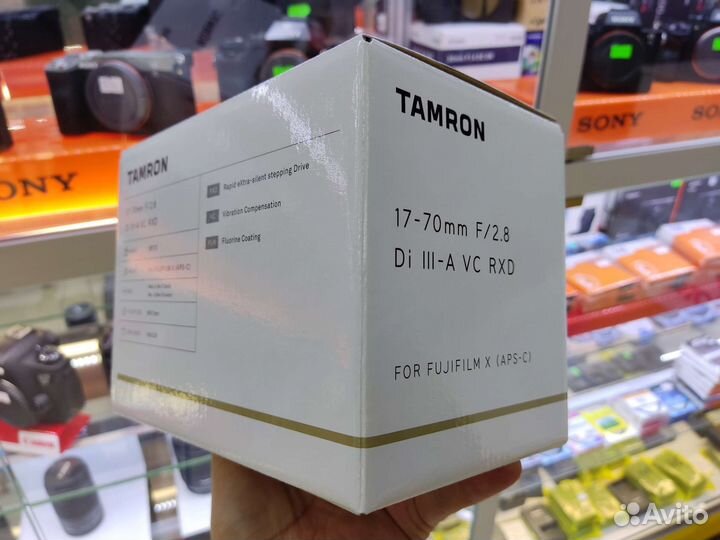 Tamron 17-70mm F/2.8 Di III Fujifilm X новый