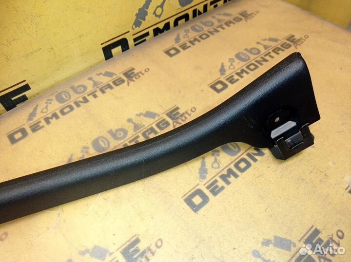 Обшивка арки задняя правая Passat B5+ B5