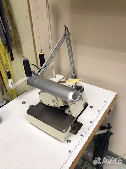 Оверлок профессиональный трёхниточный shuanggong