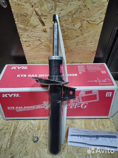 Стойка амортизационная газовая, передняя 