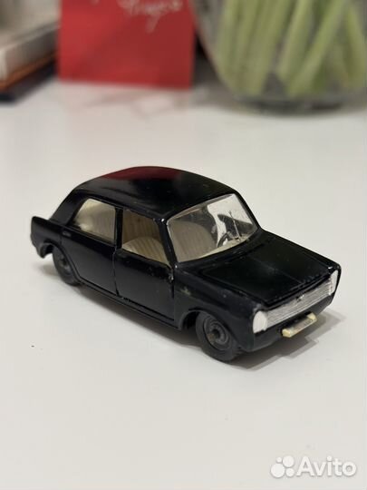Модель автомобиля innocenti morris im3 СССР