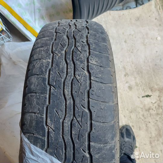 Bridgestone Dueler H/T 687 225/65 R17 101H
