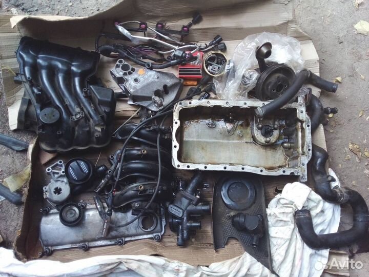 Двигатель W