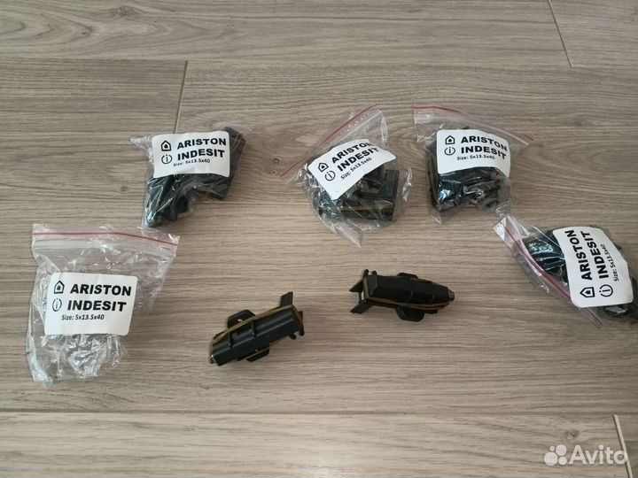 Щетки Аристон Индезит