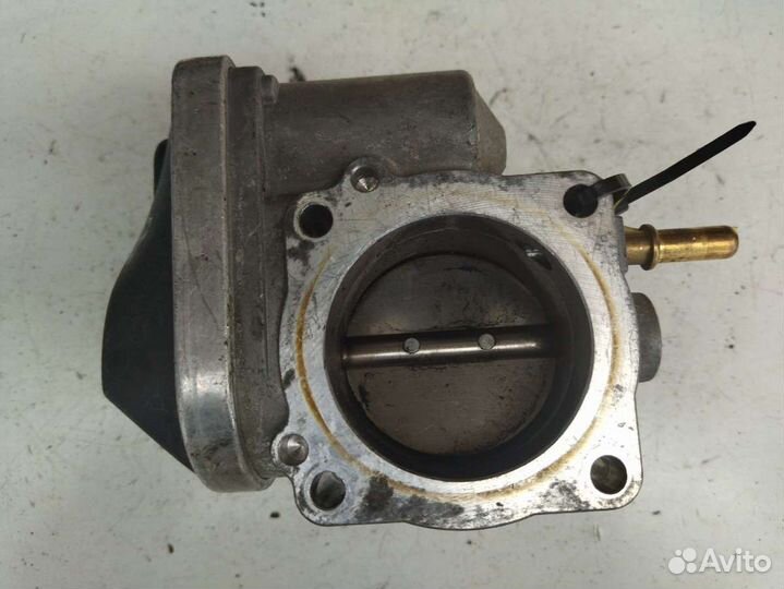 Дроссельная заслонка Renault Megane 2 8200190230,8