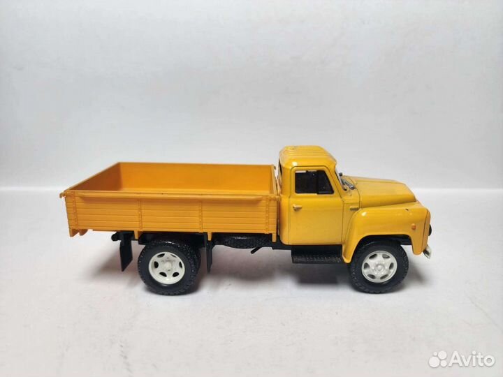 Газ 52-84 Наш автопром 1:43