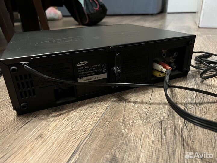 VHS Видеомагнитофон Samsung