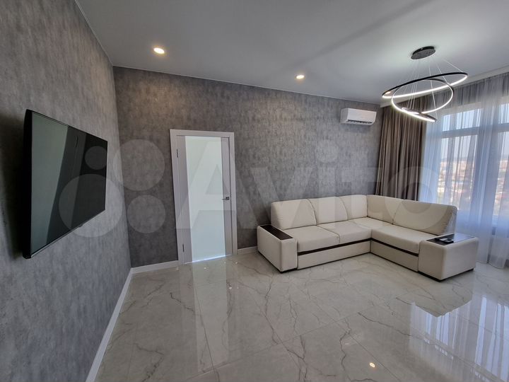 2-к. квартира, 75 м², 19/21 эт.