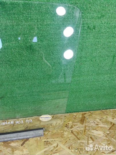 Стекло двери передней левой Mercedes-Benz Sprinter