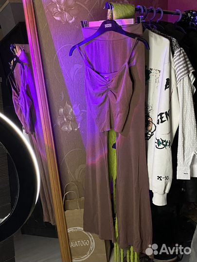 Костюм женский