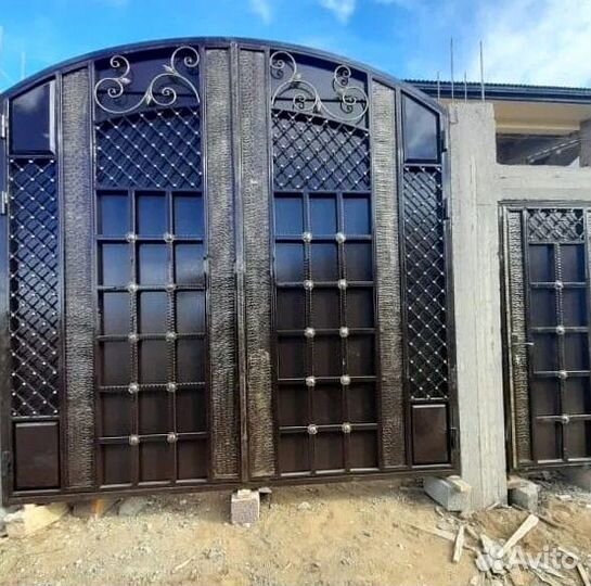 Кованые Ворота в Махачкале под ключ с установкой