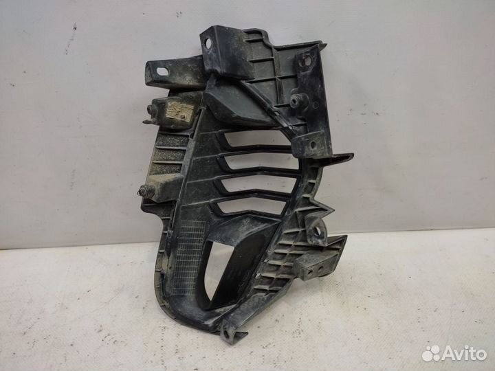 Решетка бампера передняя левая Kia K5 DL3 2019