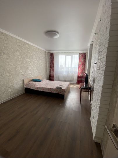 1-к. квартира, 40 м², 10/19 эт.