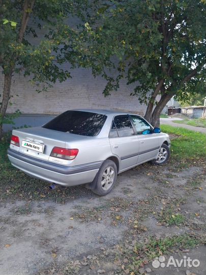 Toyota Carina 2.0 AT, 1998, 400 000 км