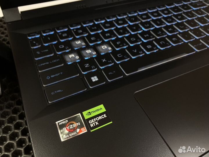 MSI Bravo 15 / Ryzen 5-7535HS, RTX4060, 16Gb/512Gb