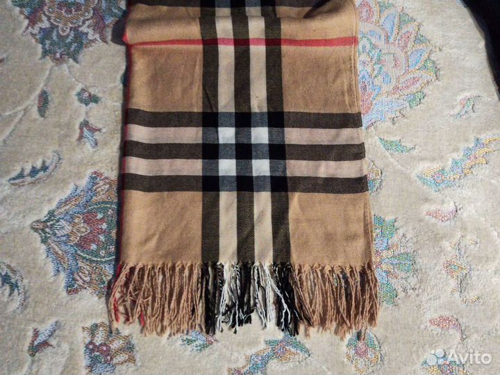 Шарфы и палантины