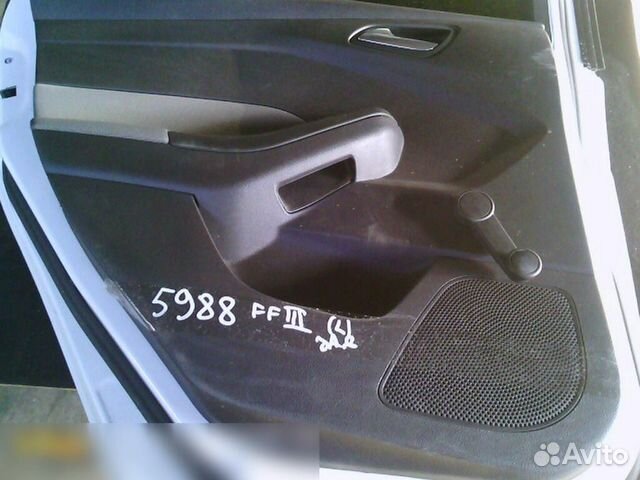 Обшивка двери задней левой Ford Focus III 2011