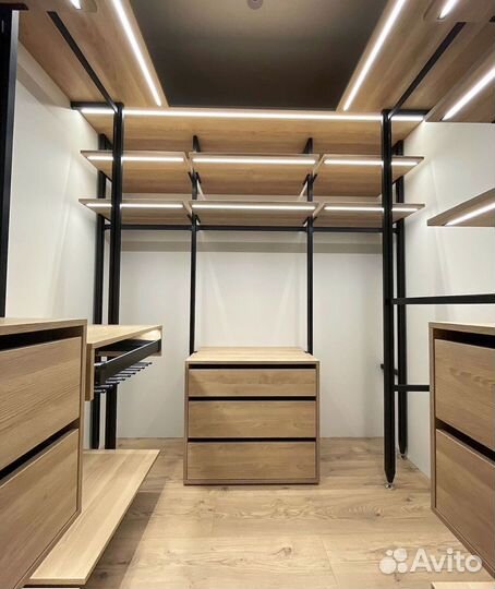 Гардеробная в прихожую