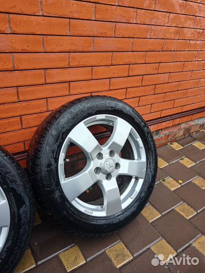 Литые диски r17 5x114 3 с резиной зимней