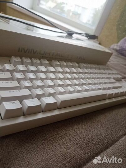 Механическая клавиатура Zet Gaming Immortality TKL