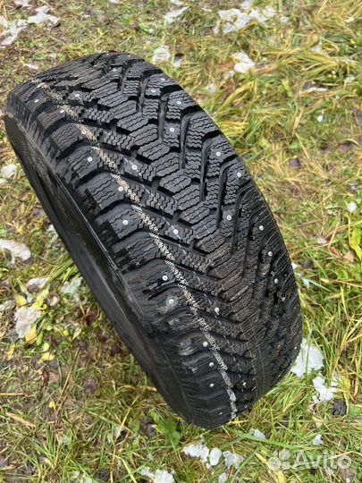 Goodyear UltraGrip 500 235/65 R17 29E