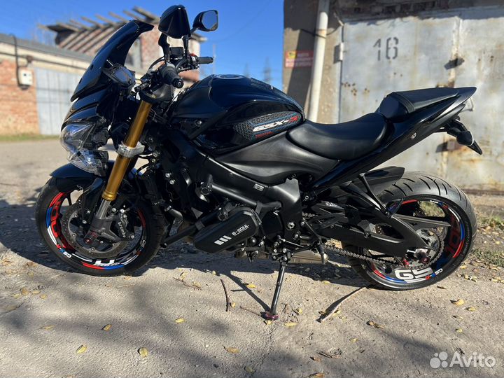 Suzuki GSX-S1000F