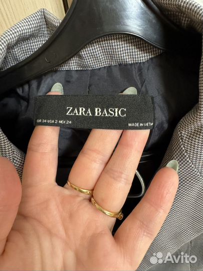 Костюм брючный Zara