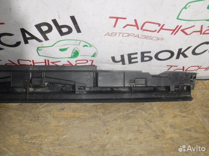 Накладка порога левая Mazda CX-5 2 (2017+)