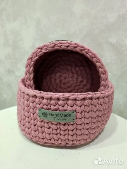 Вязаные корзинки ручной работы