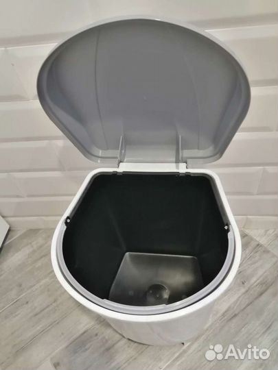 Контейнер для мусора idea