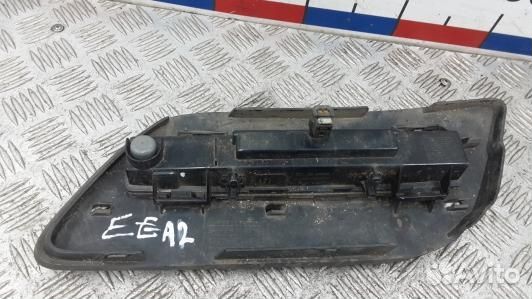 Фара галогенная правая передняя mercedes benz M-cl