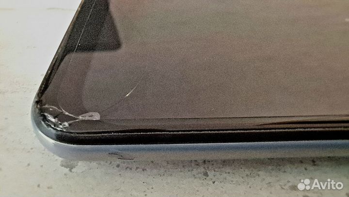 Samsung Galaxy A50, 4/64 ГБ