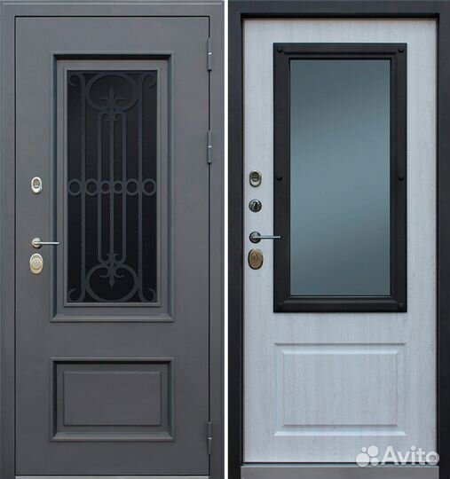 Дверь входная со стеклом