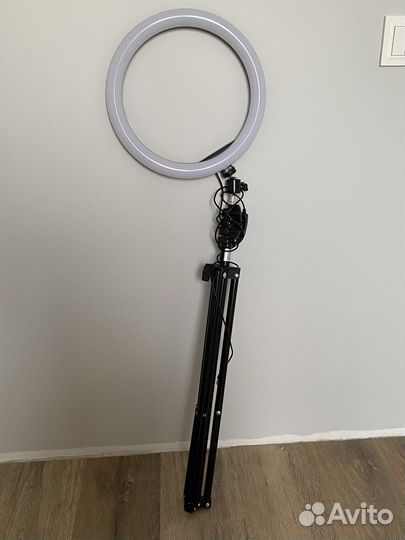 Кольцевая лампа