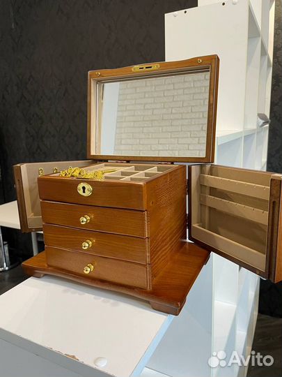 Шкатулка для украшений дерево