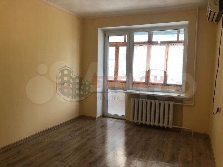 3-к. квартира, 50 м², 2/5 эт.