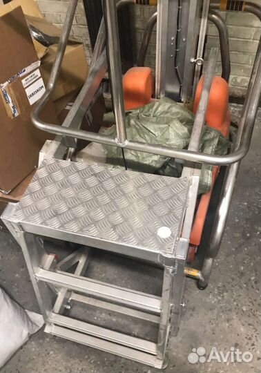 Телескопический подъемник elevah 40