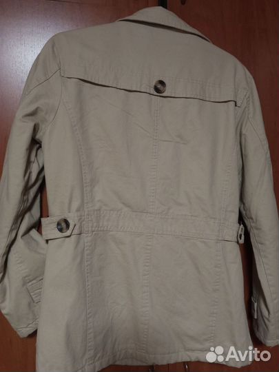 Куртка демисезонная 46 р