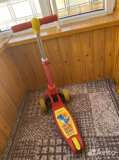 Самокат детский