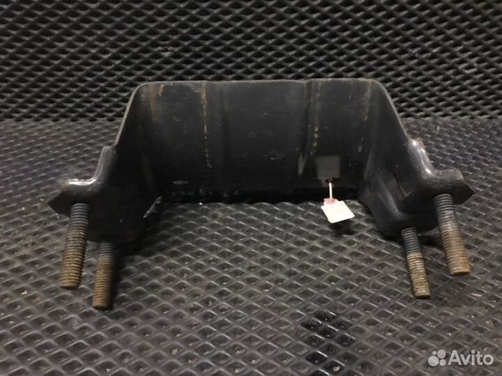 Кронштейн ресивера Scania P 2004-2020