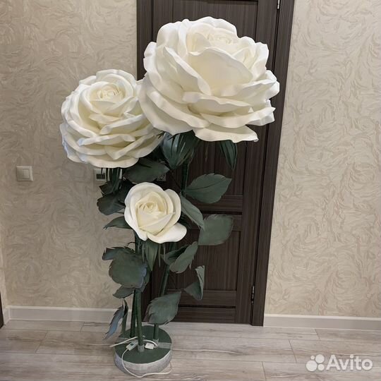 Светильник цветы из изолона