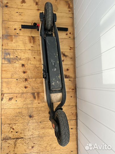 Электросамокат iconBIT Trident 85