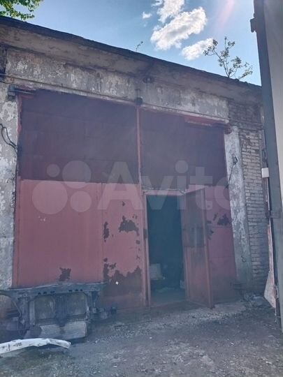 Свободного назначения, 100 м²