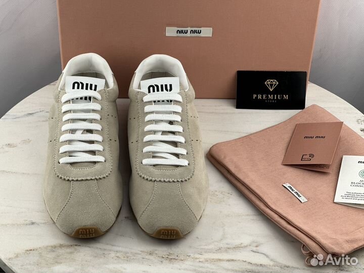 Кроссовки Miu Miu женские