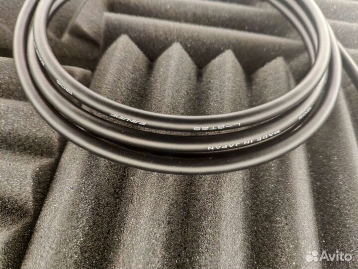 5 din на 2 RCA Amphenol, Canare L-2T2S