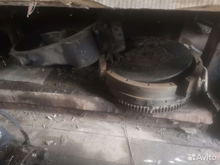 Продаётся коленвал от маза6