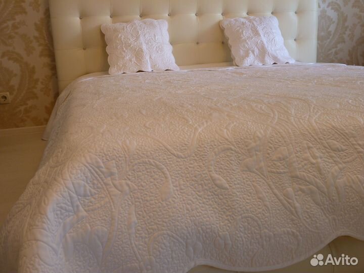 Покрывало + две наволочки zara home