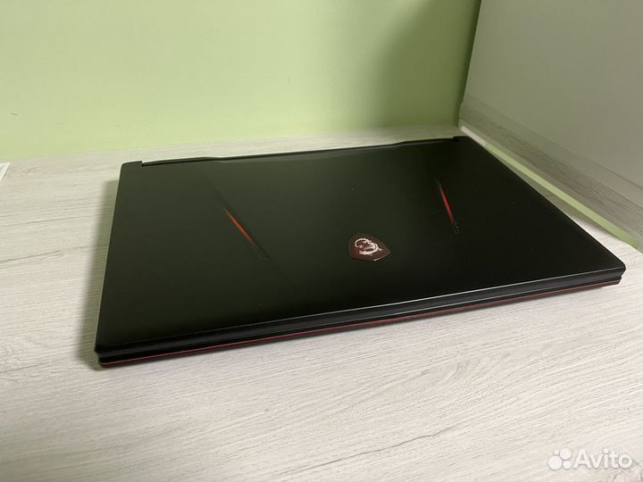 MSI GL73-8RE