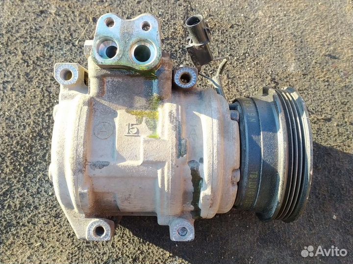 Компрессор кондиционера KIA cerato 1