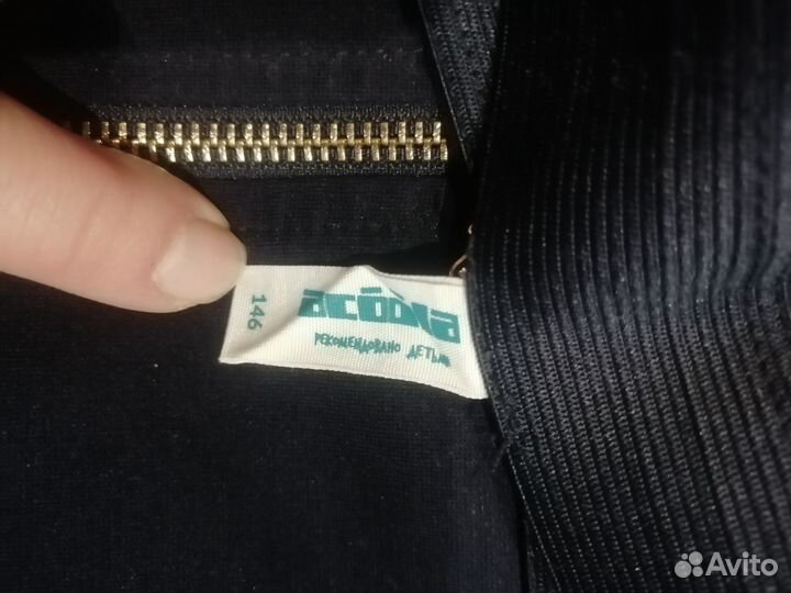 Школьная одежда для девочки 152